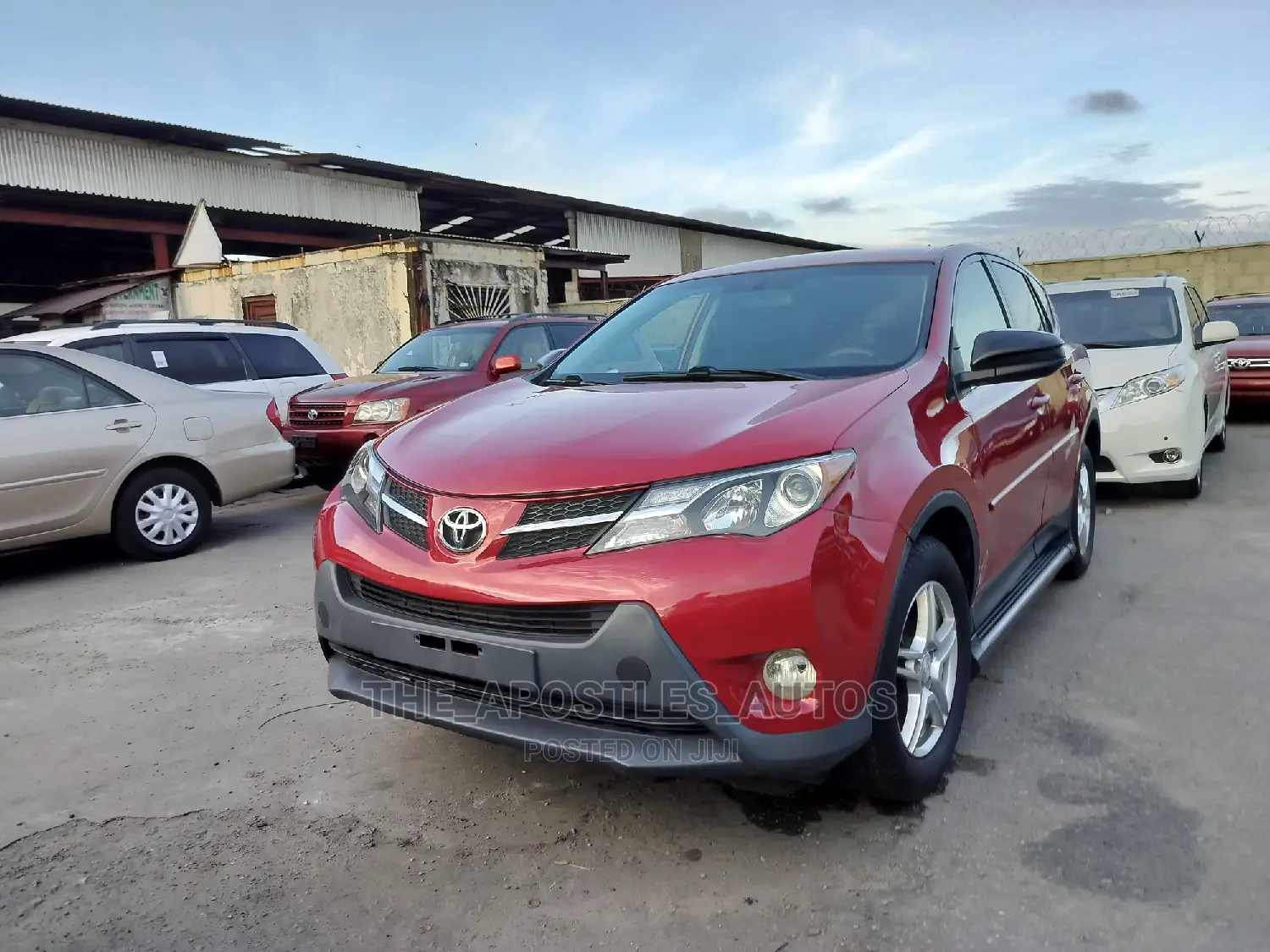 Toyota RAV4 2014 Red