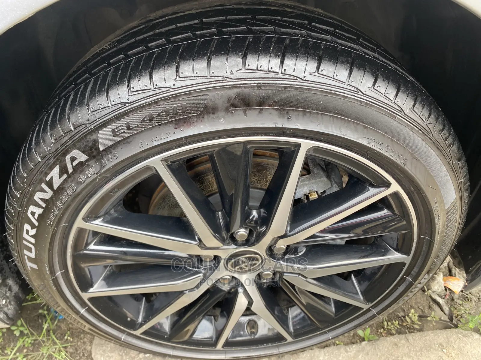 Toyota Camry SE FWD 2020 Silver