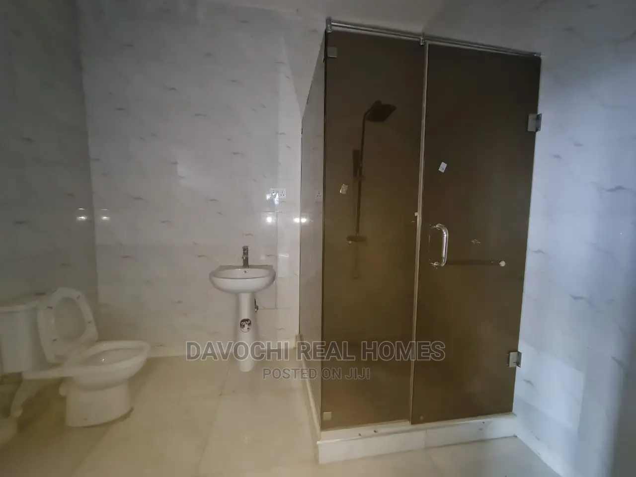 4bdrm Duplex in Abraham Adesanya, Lekki Phase 2 for sale