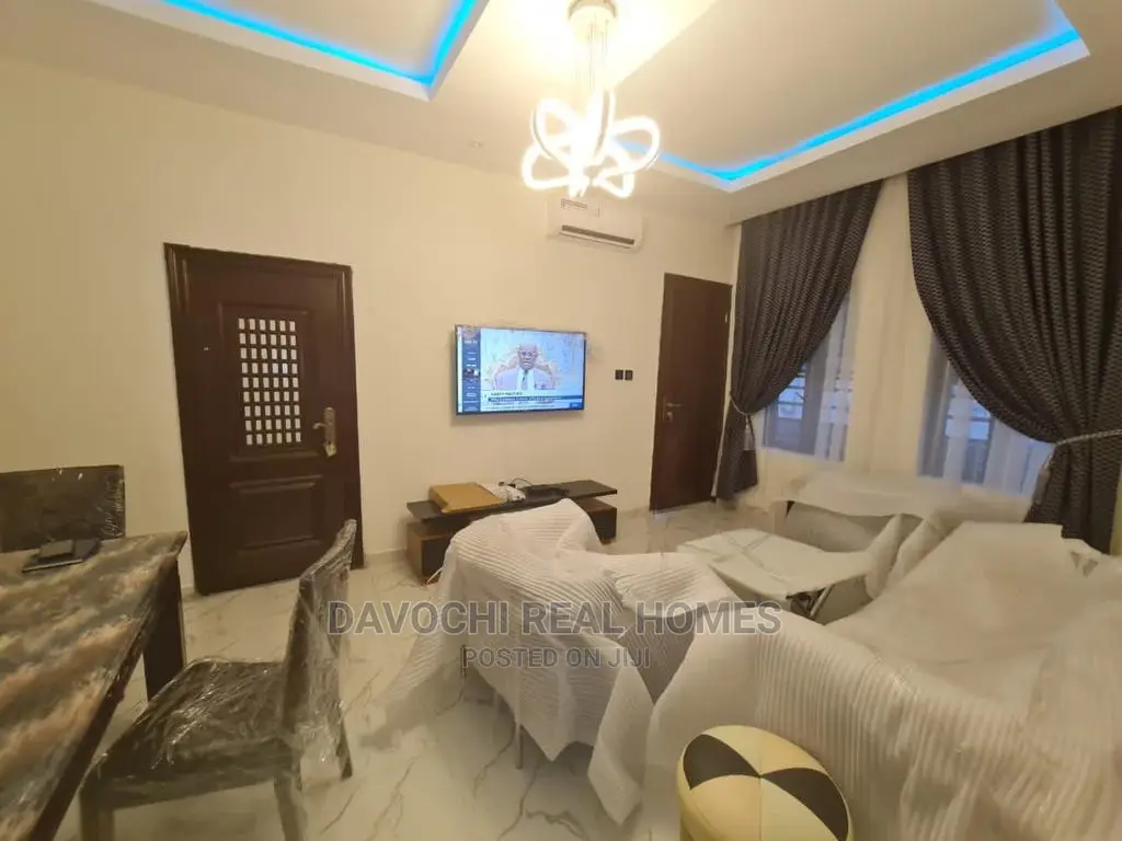 Furnished 1bdrm Apartment in Ologolo Estate, Lekki for sale
