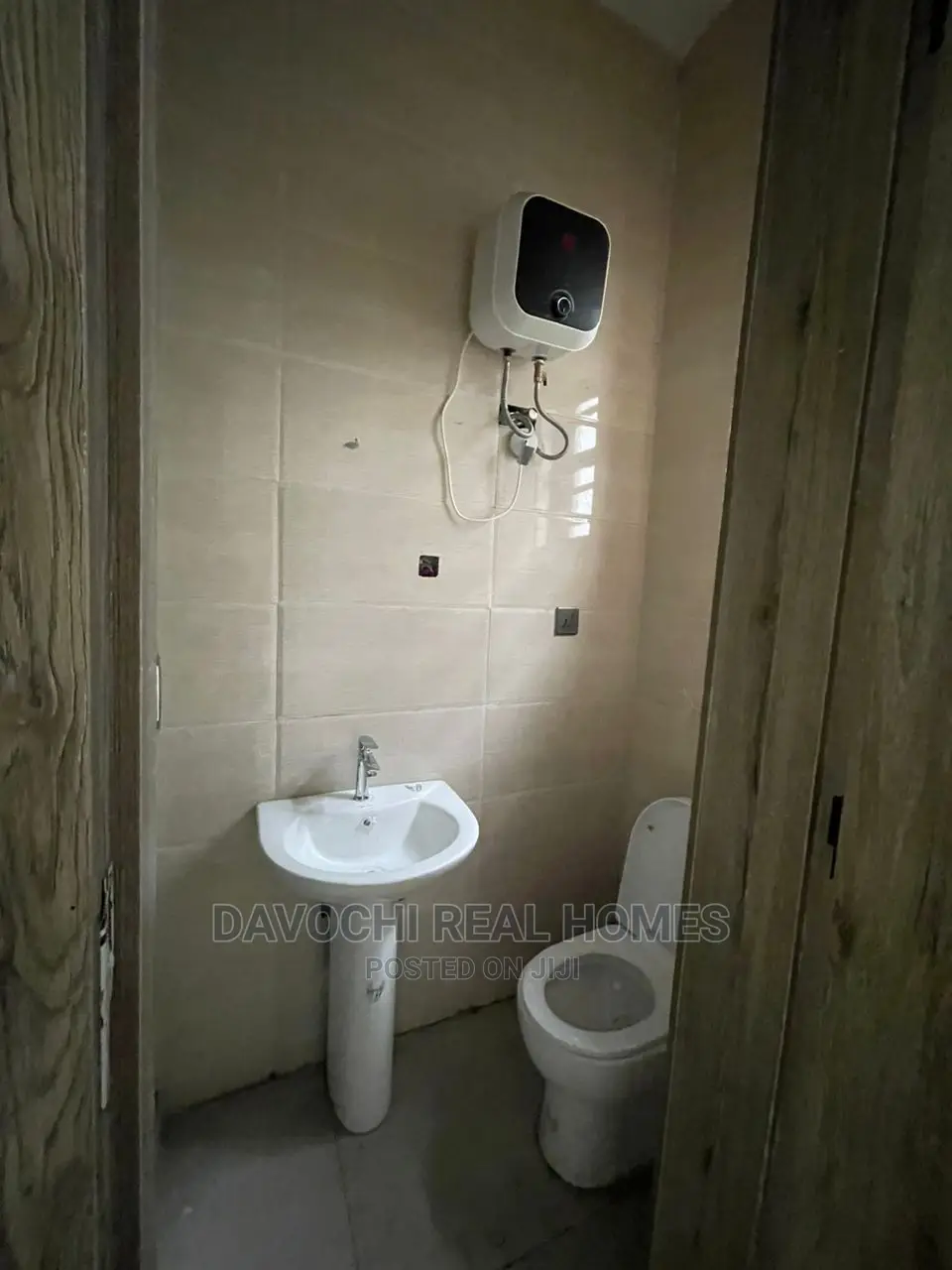 4bdrm Duplex in Orchid Road, Lekki for sale