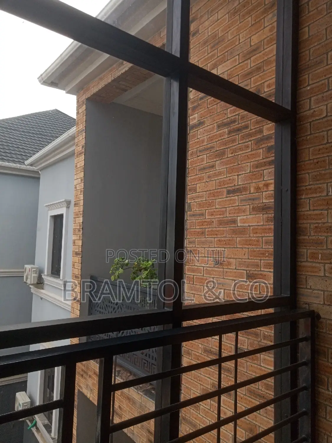 3bdrm Block of Flats in Jahi for rent