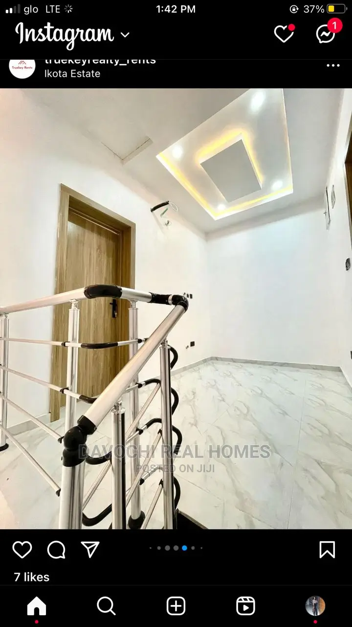 2bdrm Duplex in Ikota Villa Estate, Lekki for rent