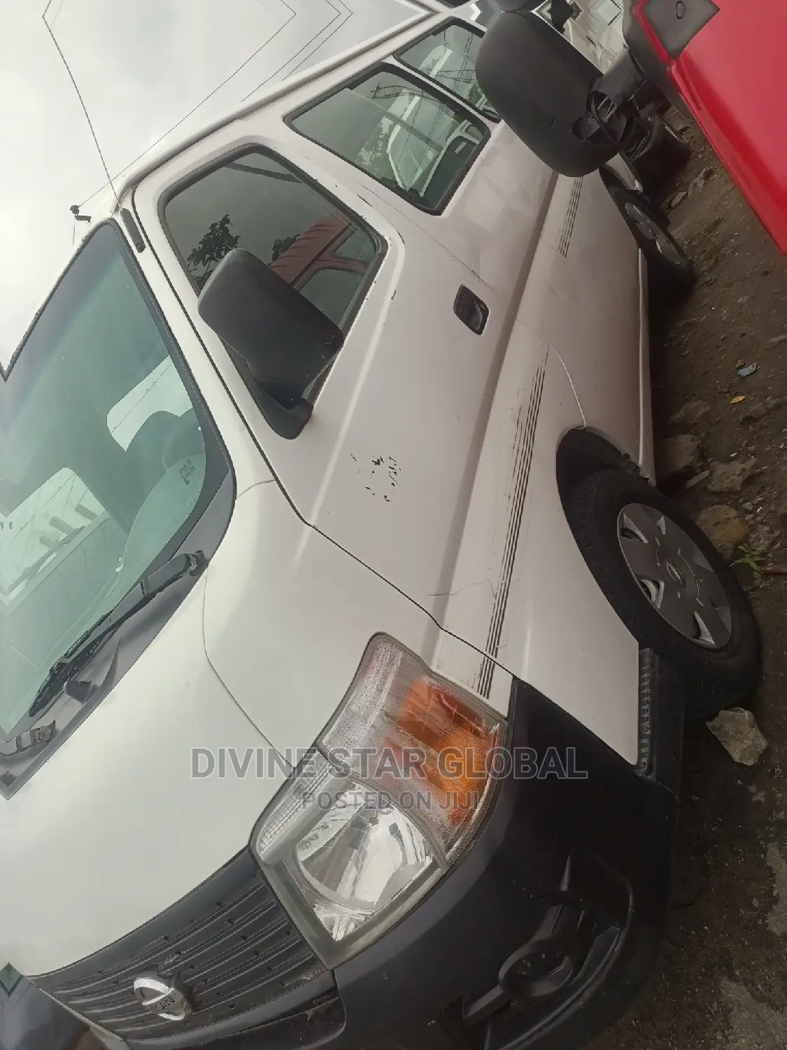Nissan Caravan (Urvan) 2008 White
