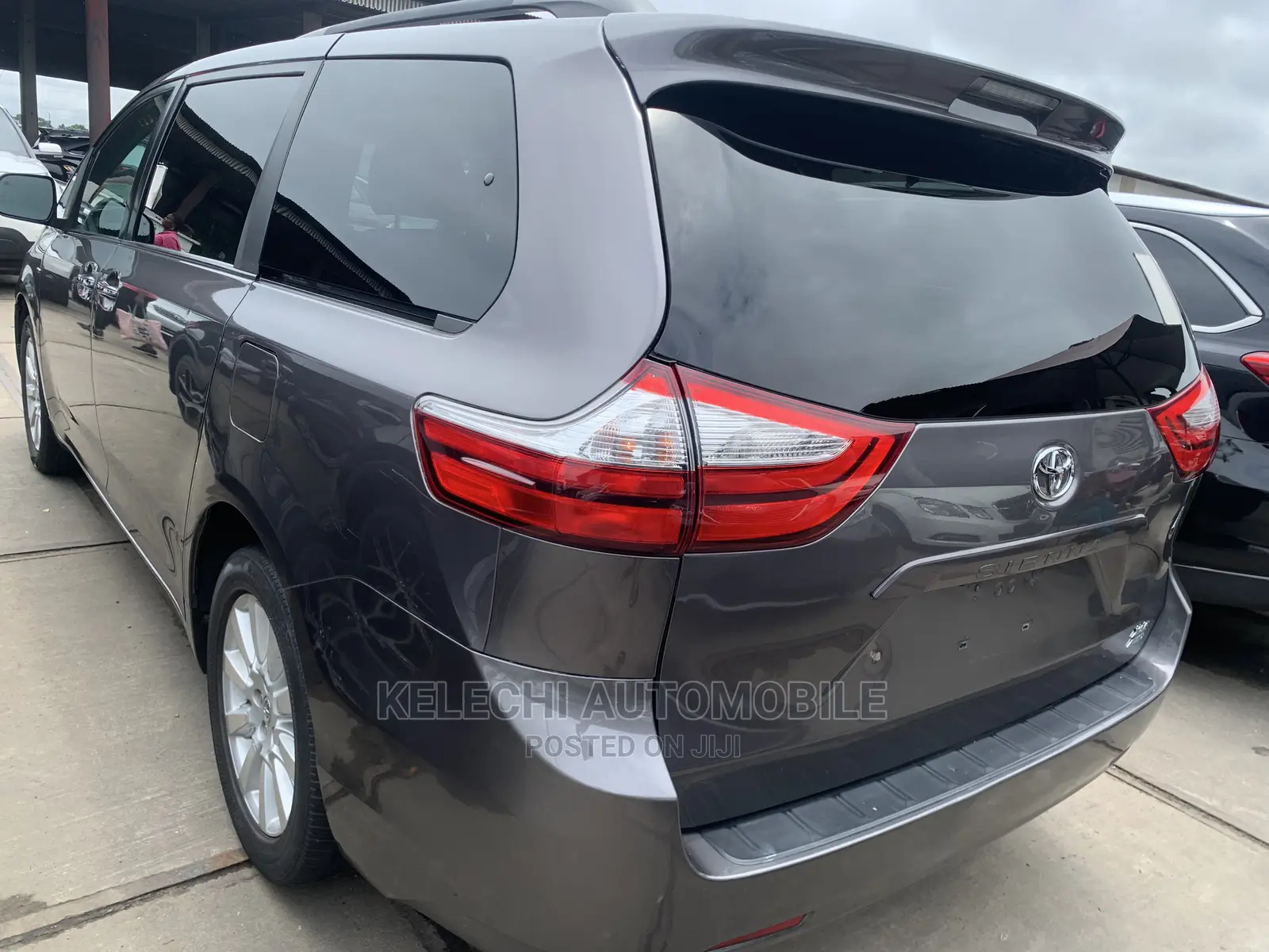 Toyota Sienna 2017 Gray
