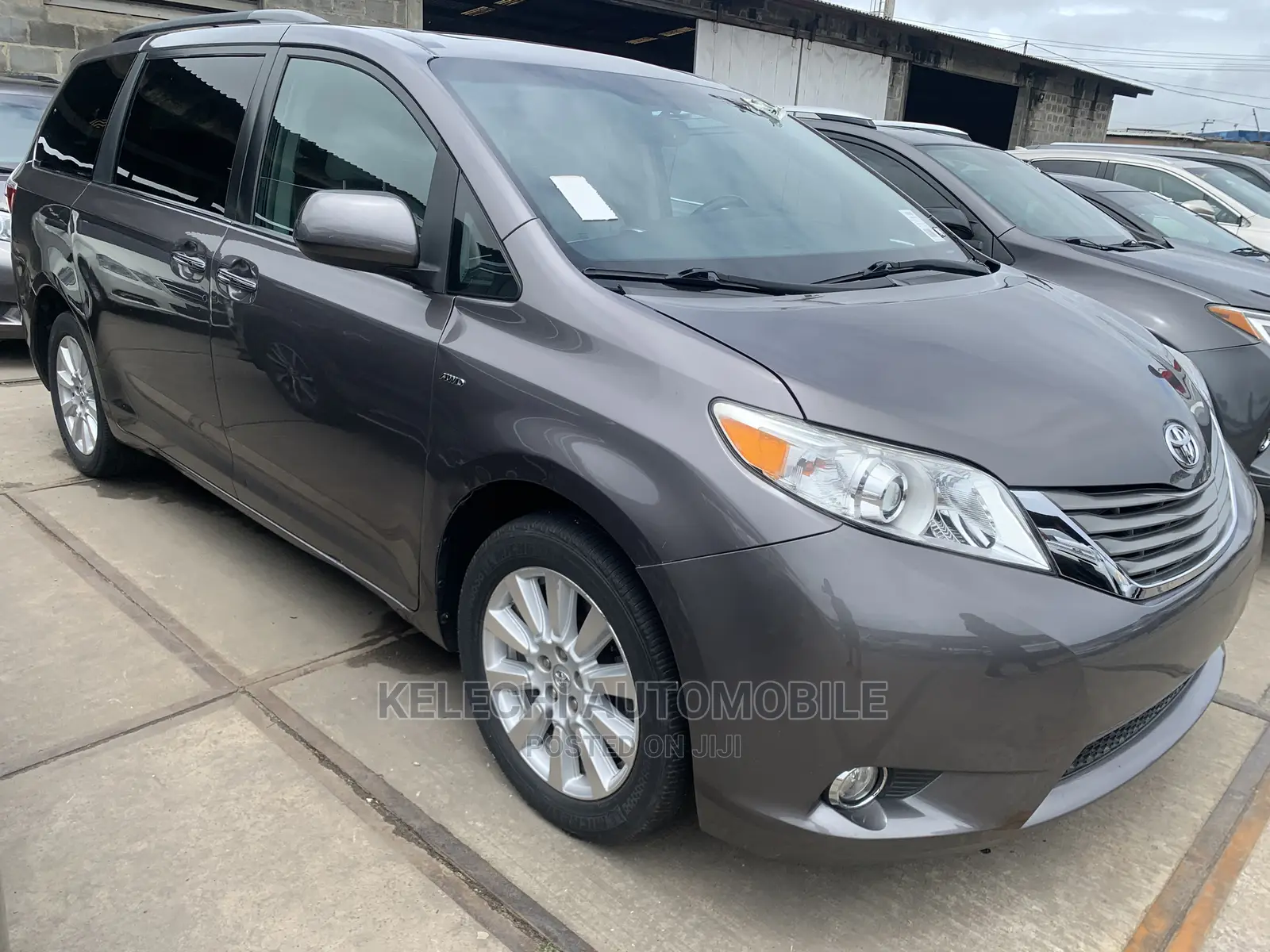 Toyota Sienna 2017 Gray