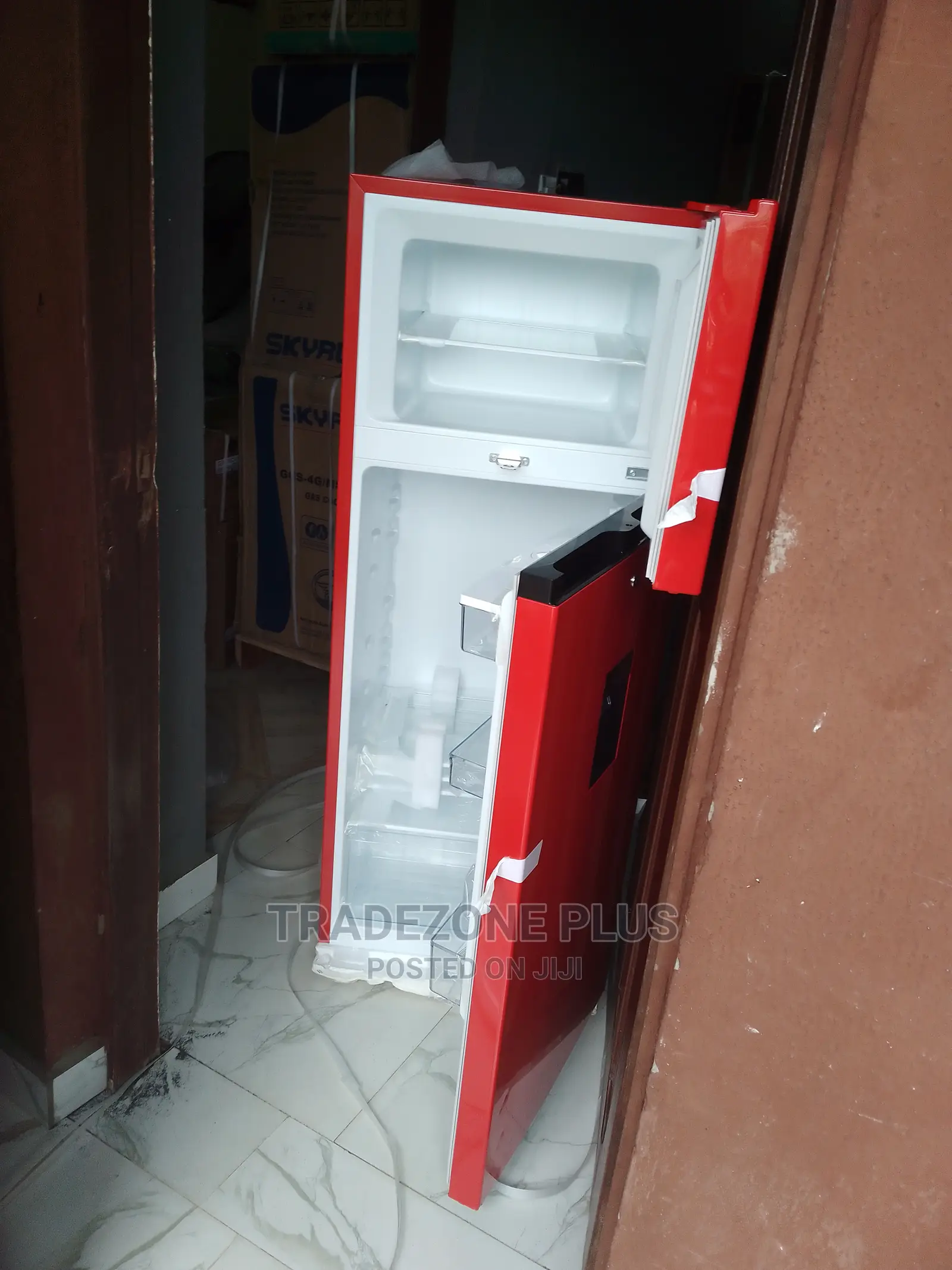 Powerful Double Door Refrigerator-204 Liters