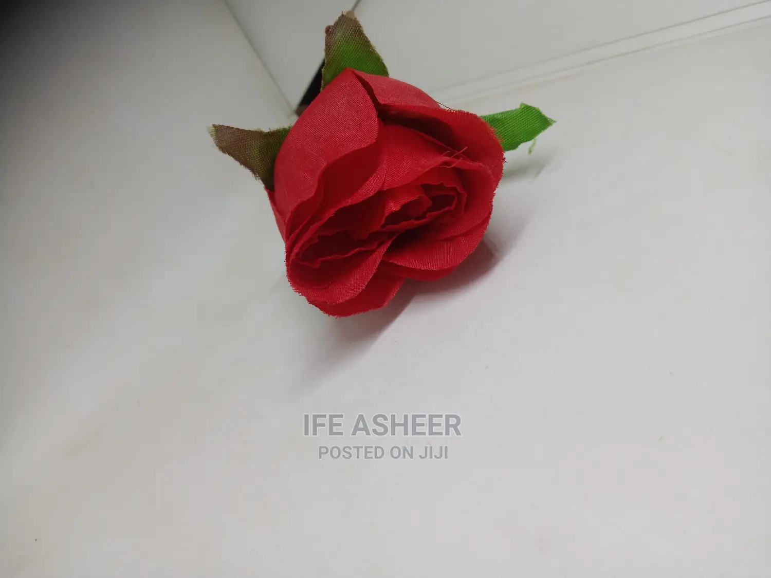 Romantic Simple Flower in a Fancy Bag 004