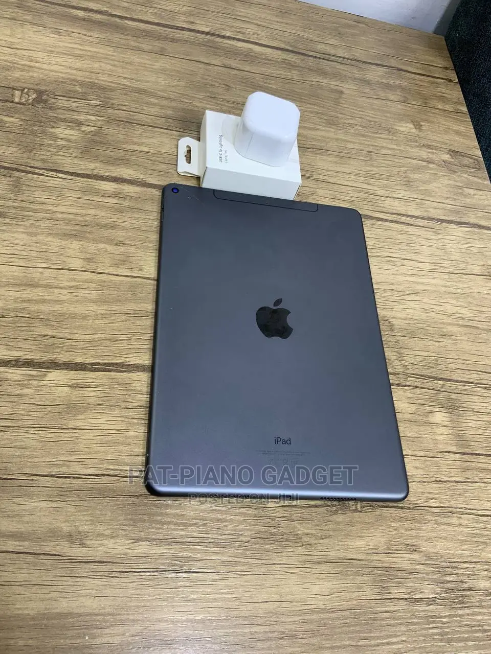 Apple iPad 10.2 (2020) 256 GB Gray