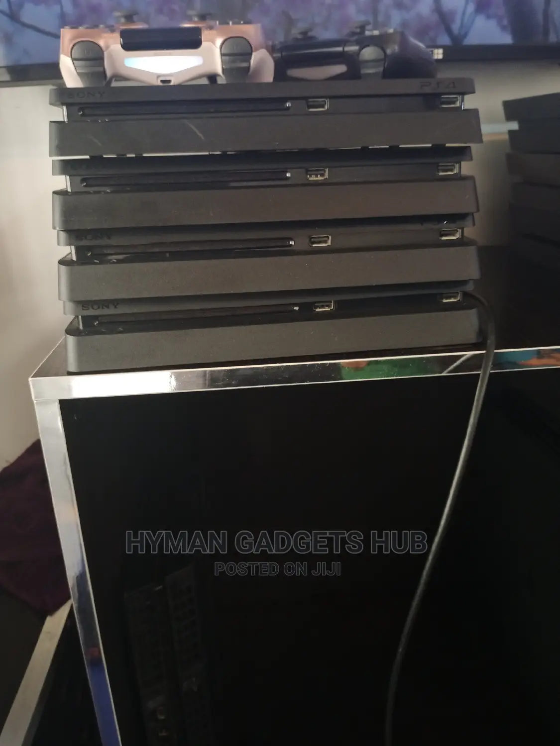 Grade A+ UK Used Ps4 Slim With Complete Accessories