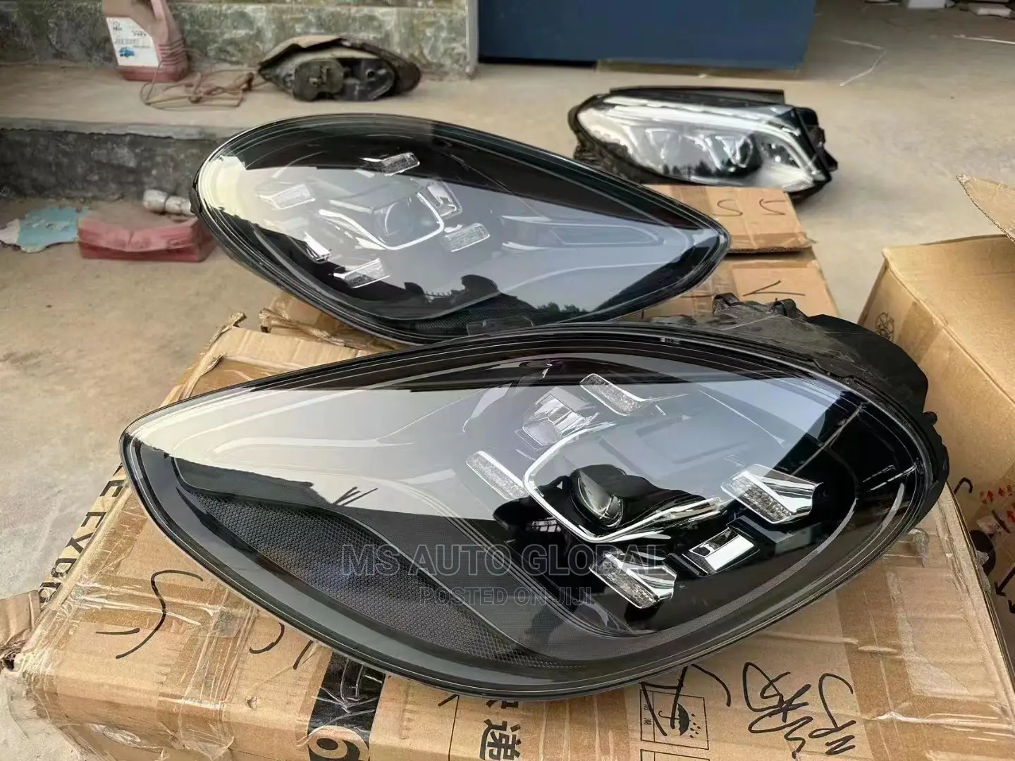 Porsche Panamera 2018/2019 Headlights