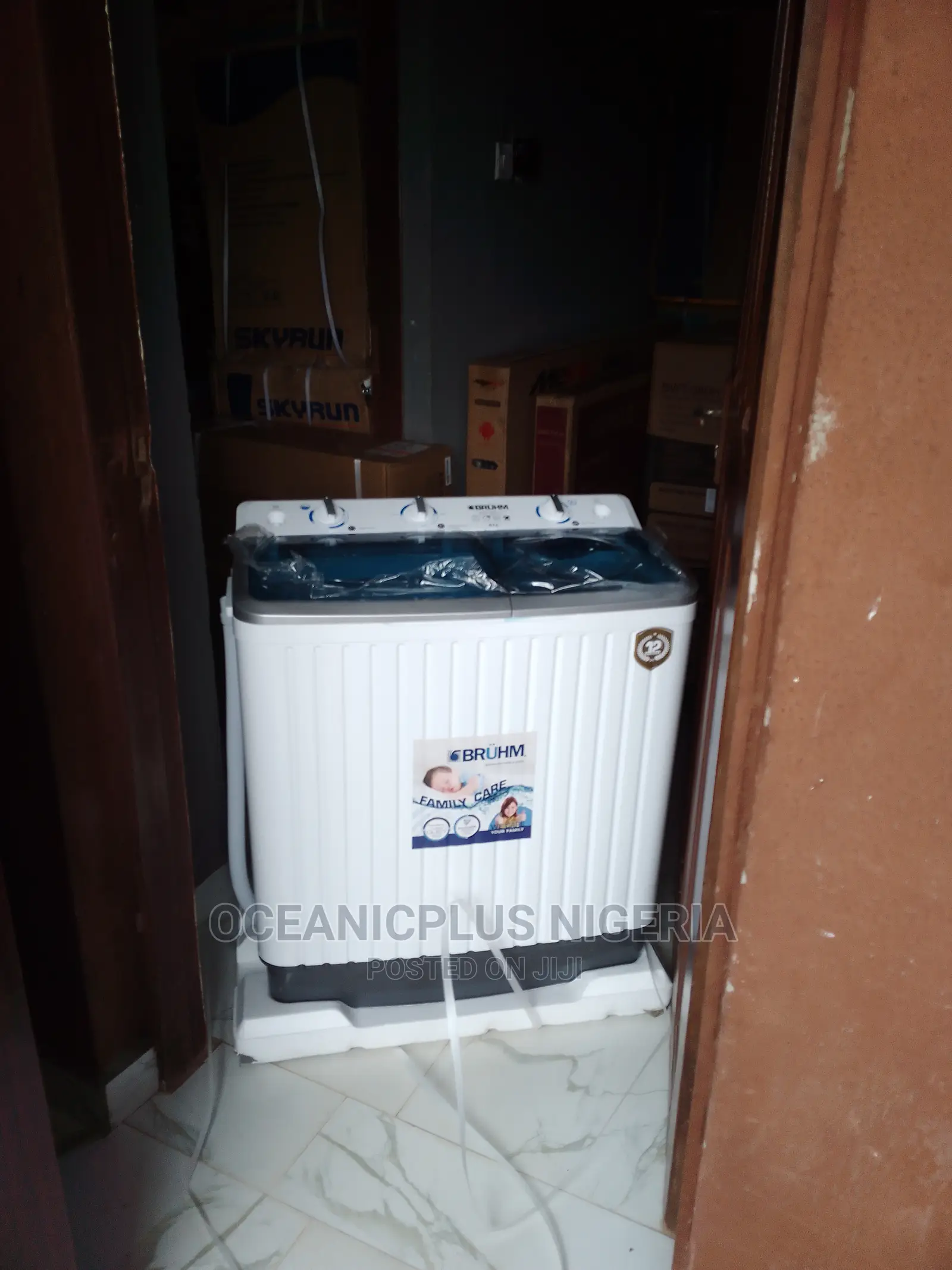 Very Strong Bruhm 8kg Twin Tub Washing Machine