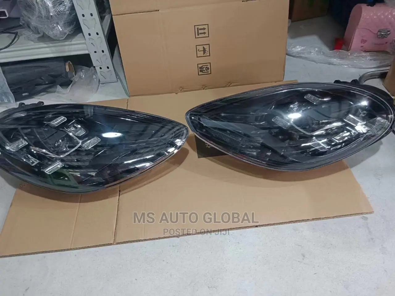 Porsche Panamera 2018/2019 Headlights