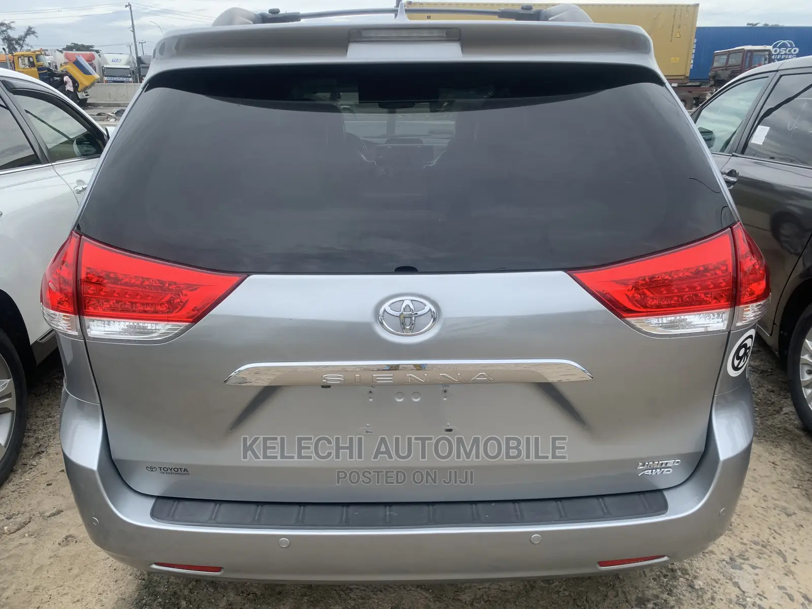 Toyota Sienna XLE AWD 7-Passenger 2013 Gray