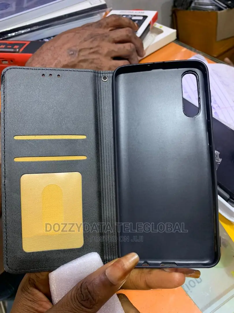 Samsung Galaxy A50 Flip Open and Close Case