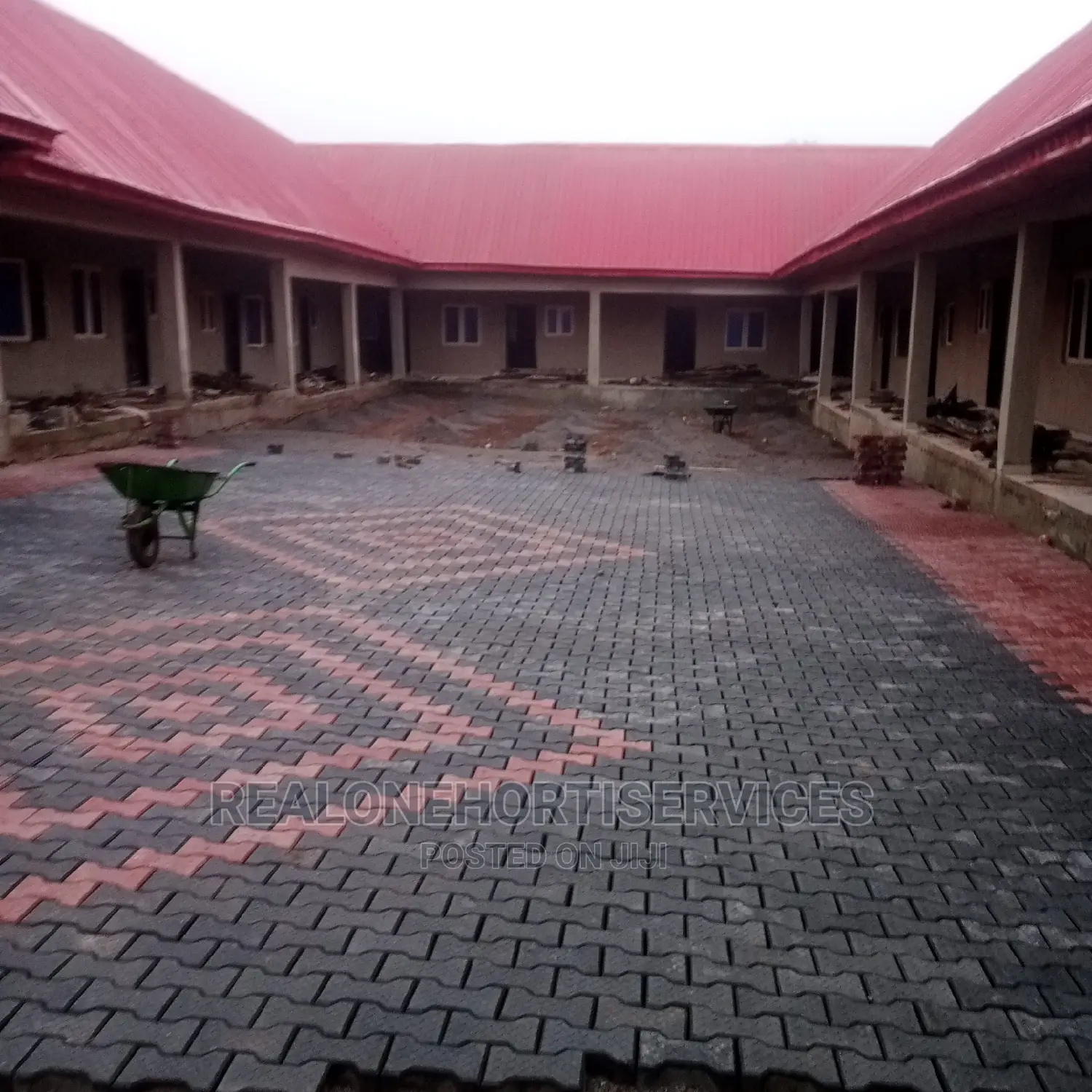 Interlock Pavers For Homes, Hostel, Malls, Commercial Purpo