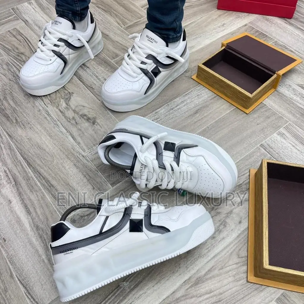 High Quality Valentino Sneakers