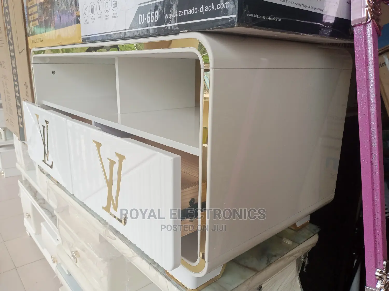 White Lv Center Table With Double Drawer