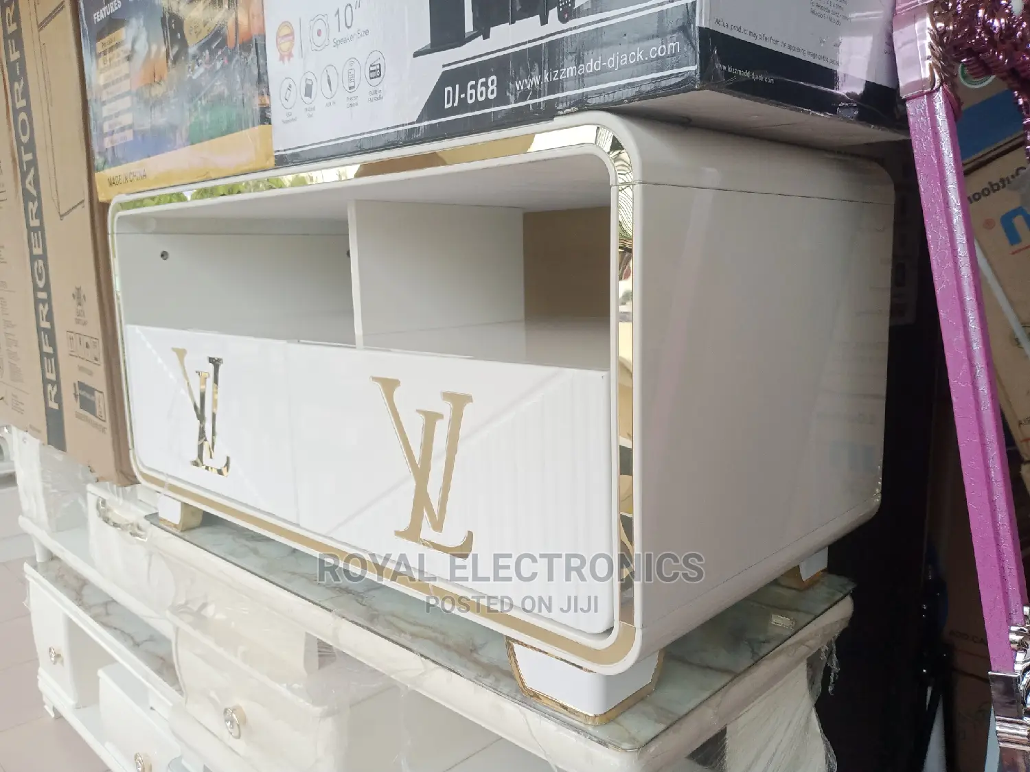 Trendy Design White LV Center Table With Double Drawer
