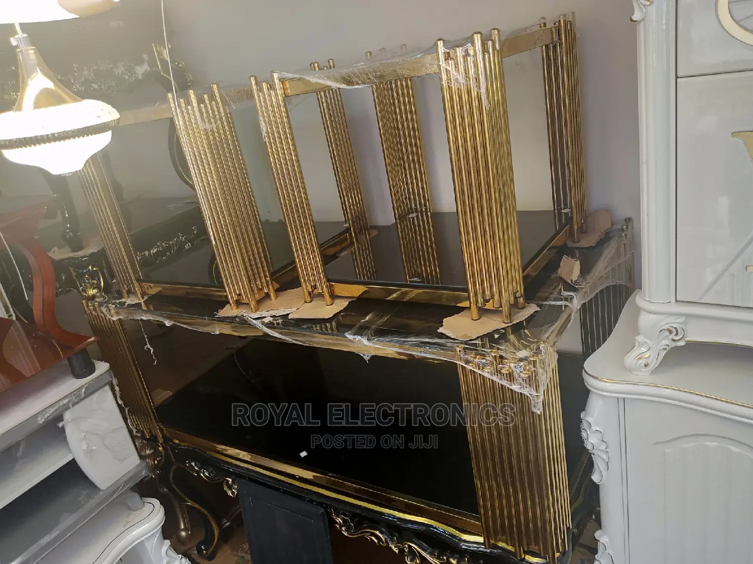 Very New Golden Metal Center Table With 2 Side Stool
