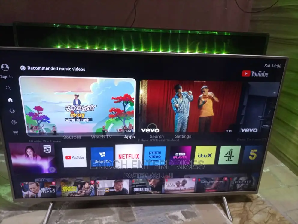 50 Inches Philips Smart UHD TV Clean