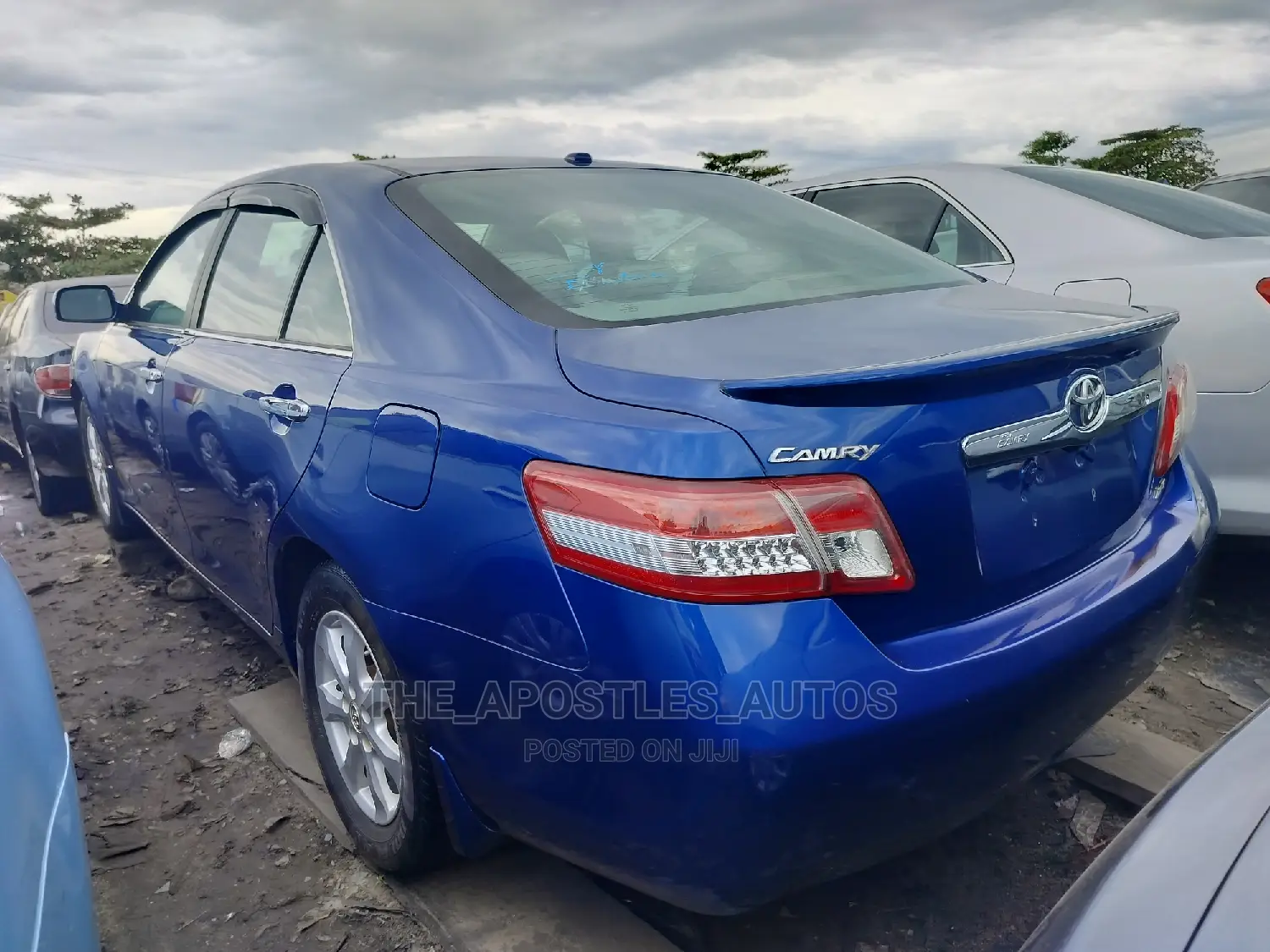 Toyota Camry 2010 Blue