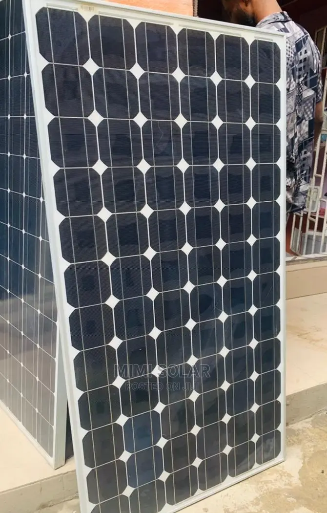 Quality 300W Mono Canadian Mono Crystalline Solar Panel.