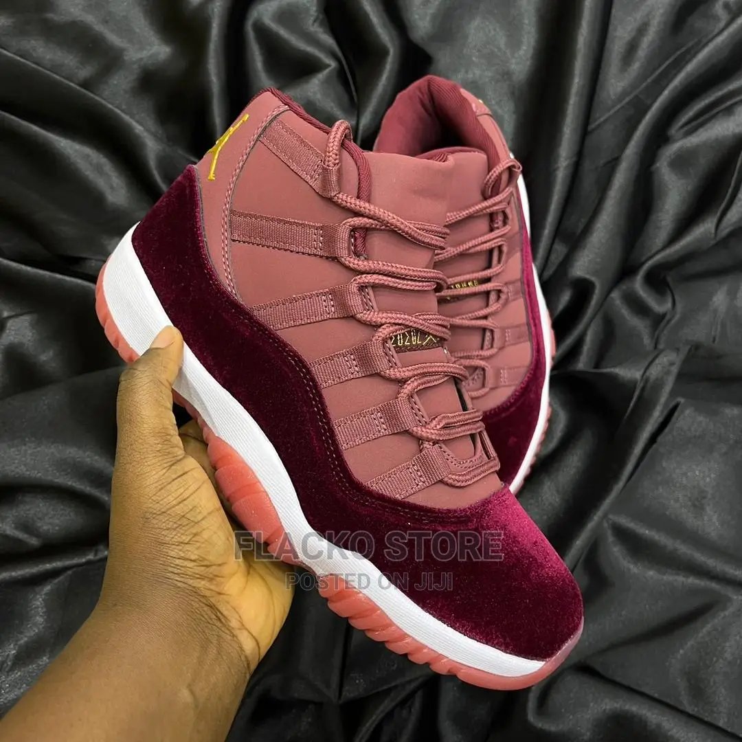 Original Air Jordan 11 Retro Heiress Night Maroon Sneakers