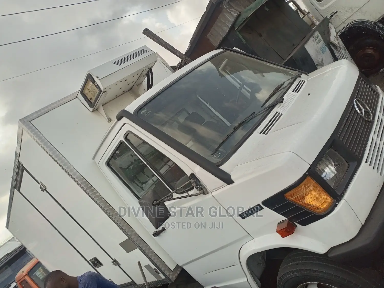 Cooling Van Mercedes Benz
