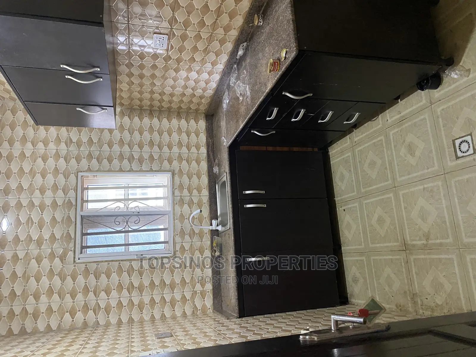 1bdrm Block of Flats in Dawaki for rent