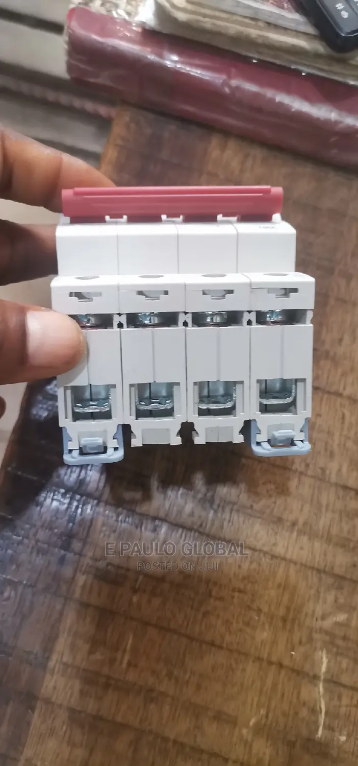 100amps 4pole Main Switches Breaker Havell