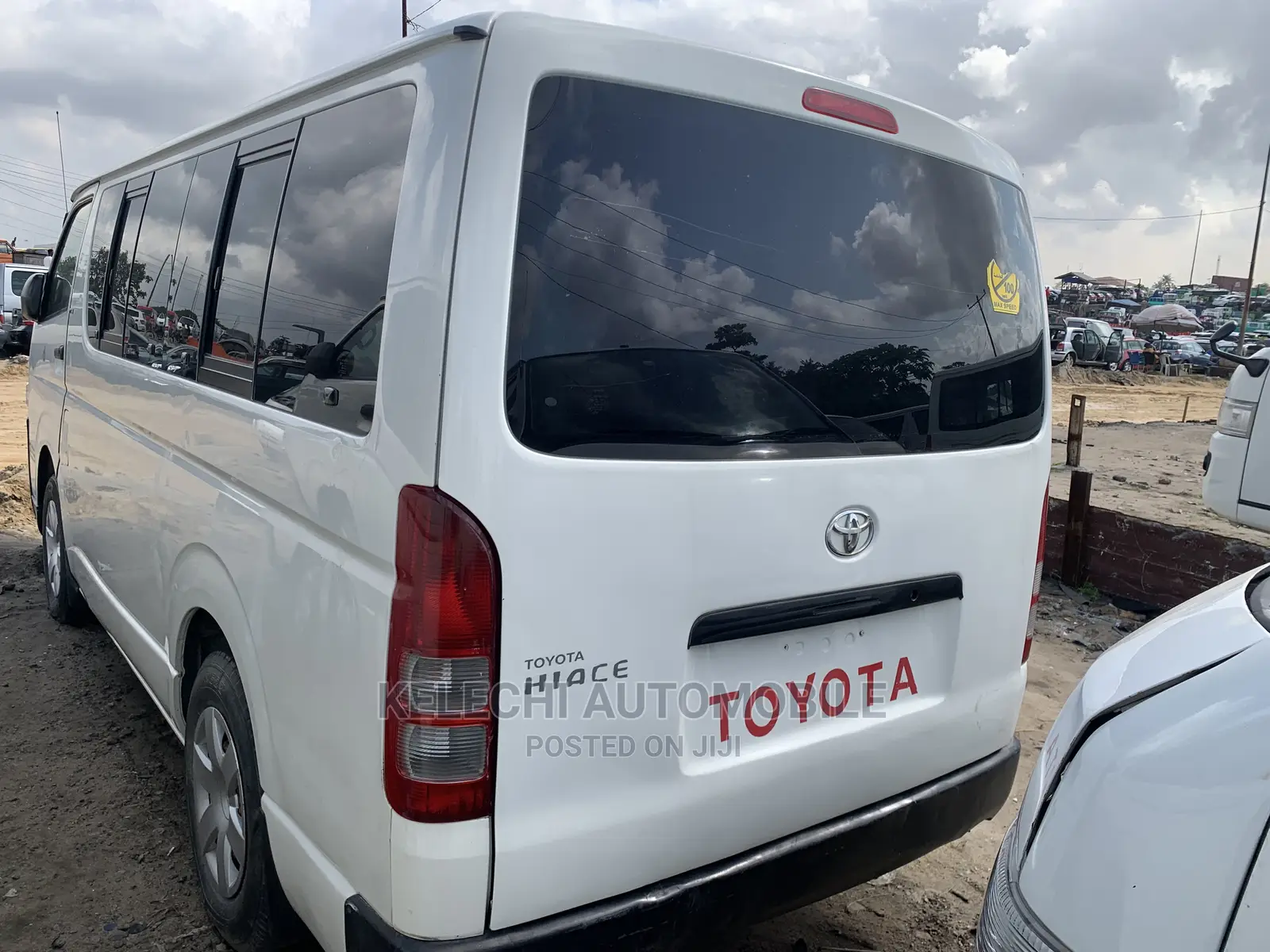 Toyota HiAce 2008 White