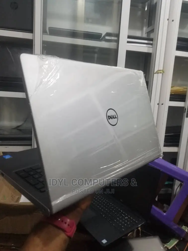 Laptop Dell Inspiron 15 5558 8GB Intel Core I5 HDD 500GB