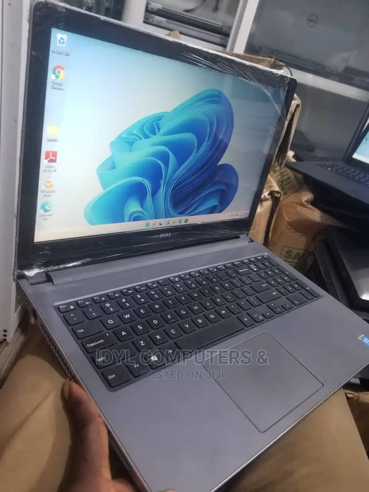 Laptop Dell Inspiron 15 5558 8GB Intel Core I5 HDD 500GB