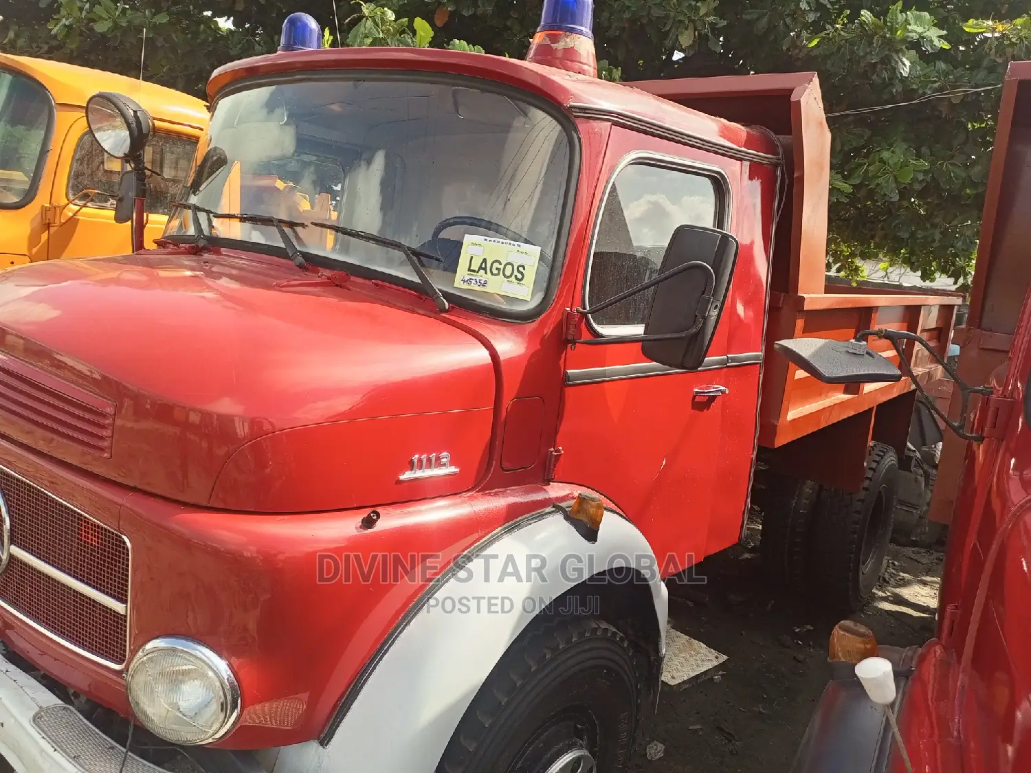 Tipper Mercedes Benz 1113