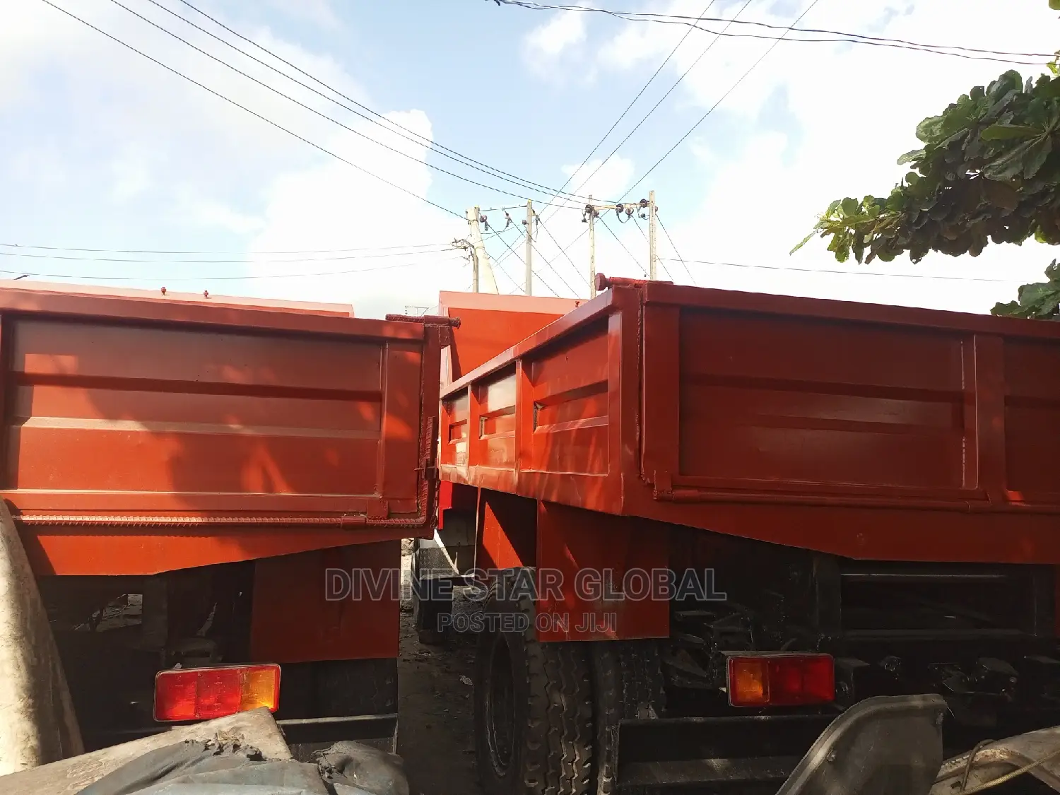 Tipper Mercedes Benz 1113
