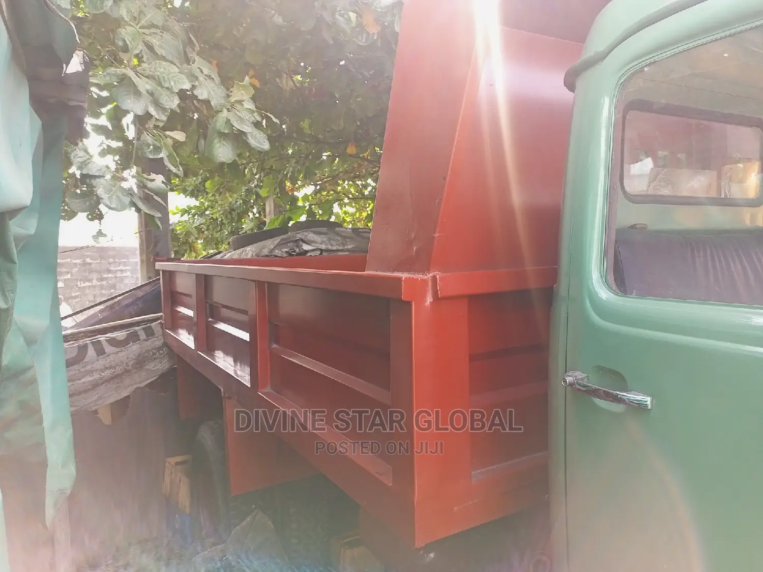 Tipper Truck