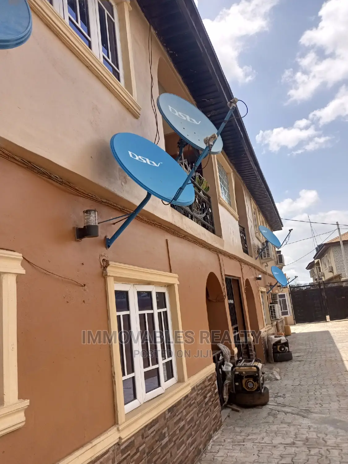 Furnished 10bdrm Block of Flats in Immovables Realty, Abeokuta North