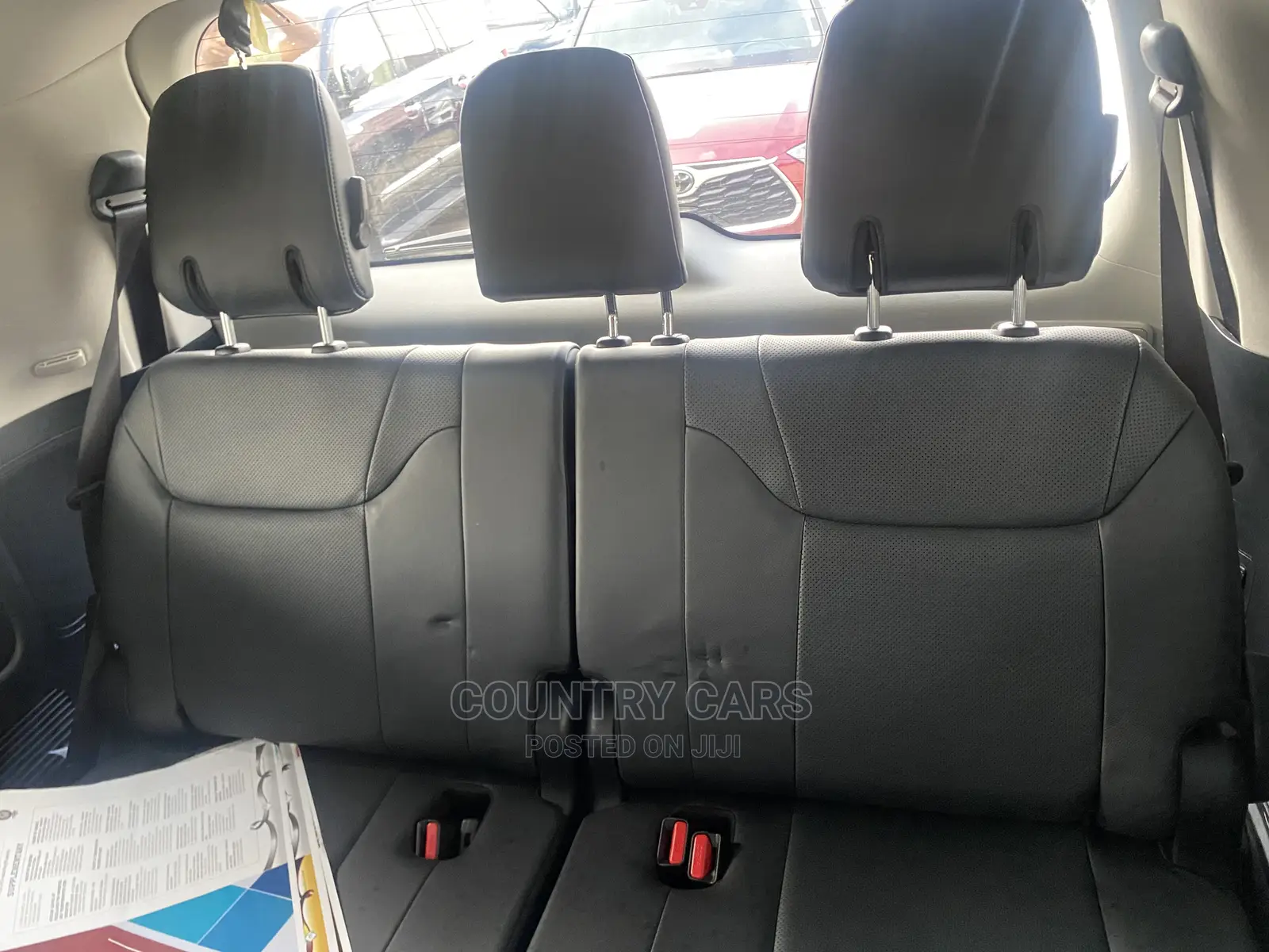 Lexus LX 570 AWD 2017 Gold