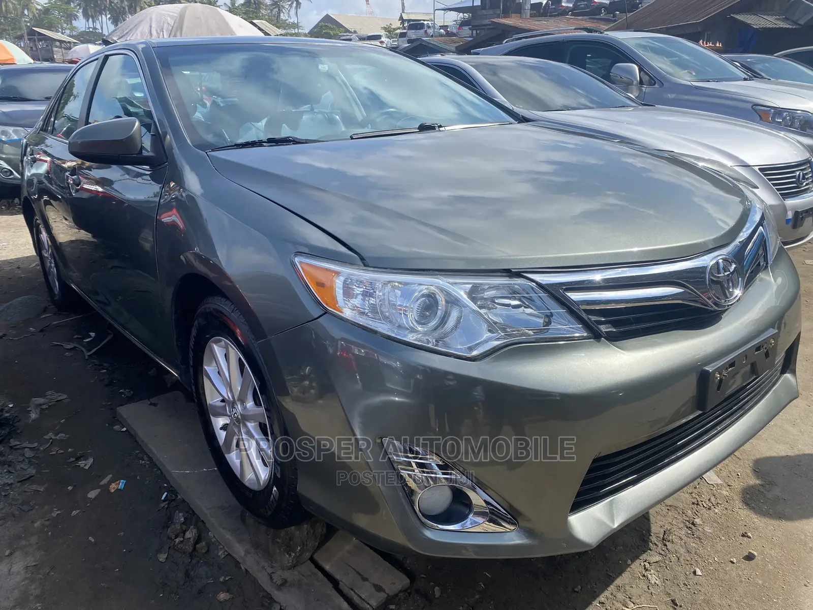 Toyota Camry 2014 Green