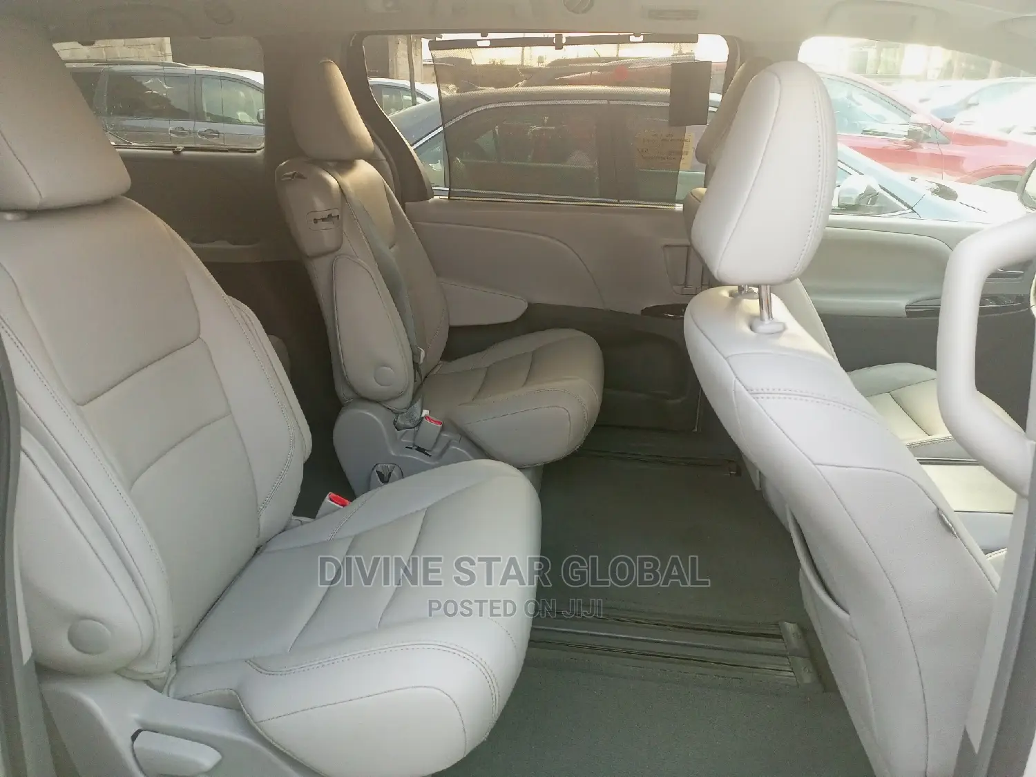 Toyota Sienna 2015 White