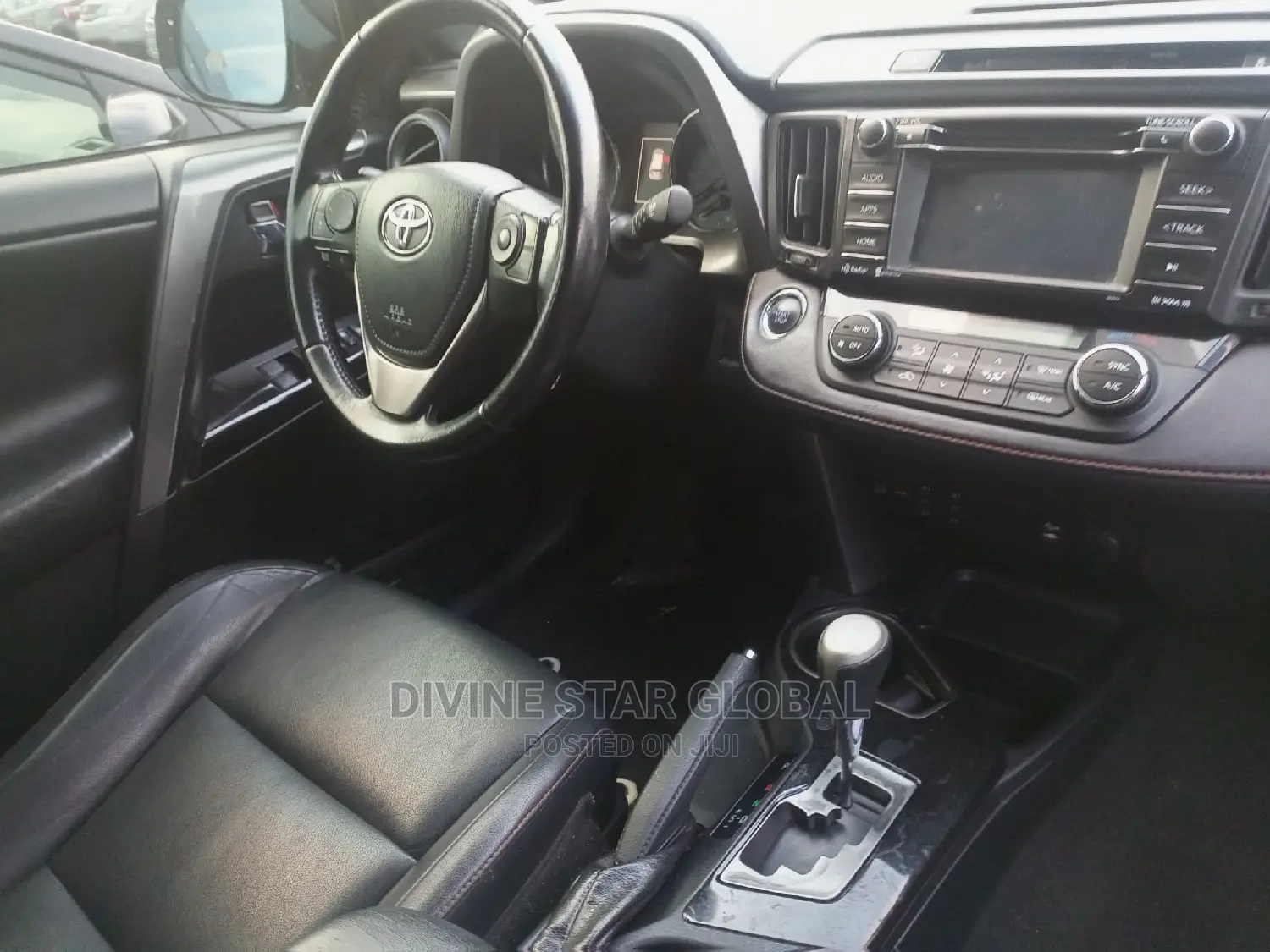 Toyota RAV4 SE AWD (2.5L 4cyl 6A) 2017 Gray