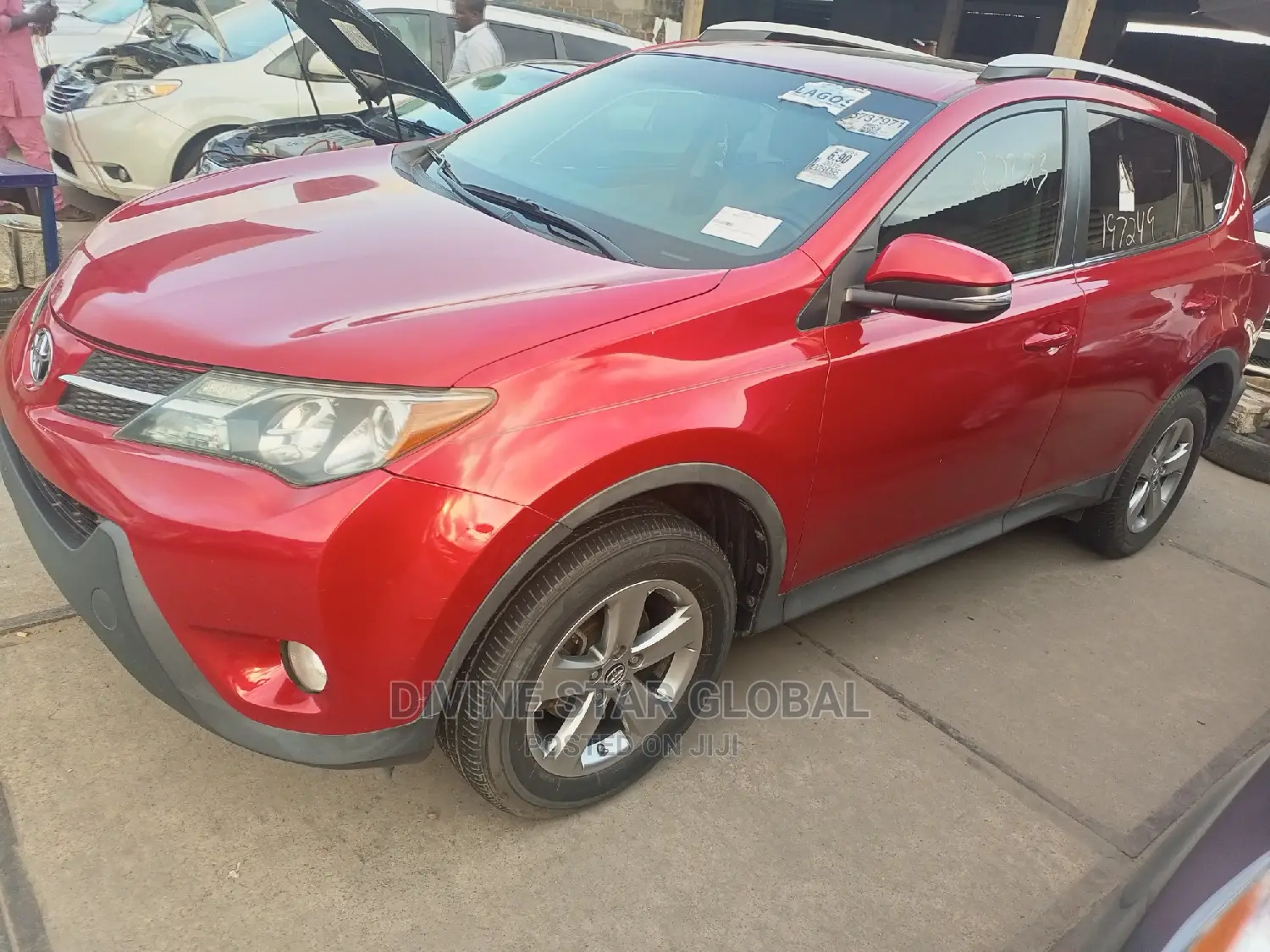Toyota RAV4 2015 Red