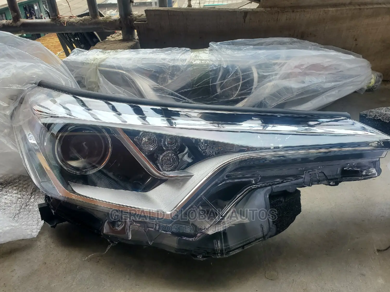 Head Lamp Toyota C-Hr 2018 - 2020