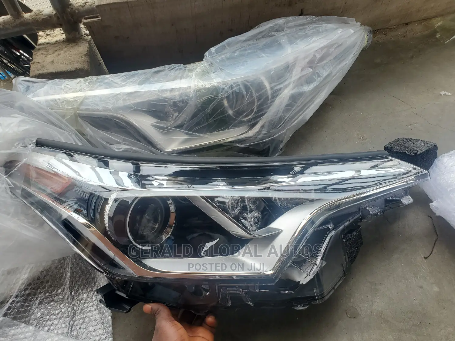 Head Lamp Toyota C-Hr 2018 - 2020