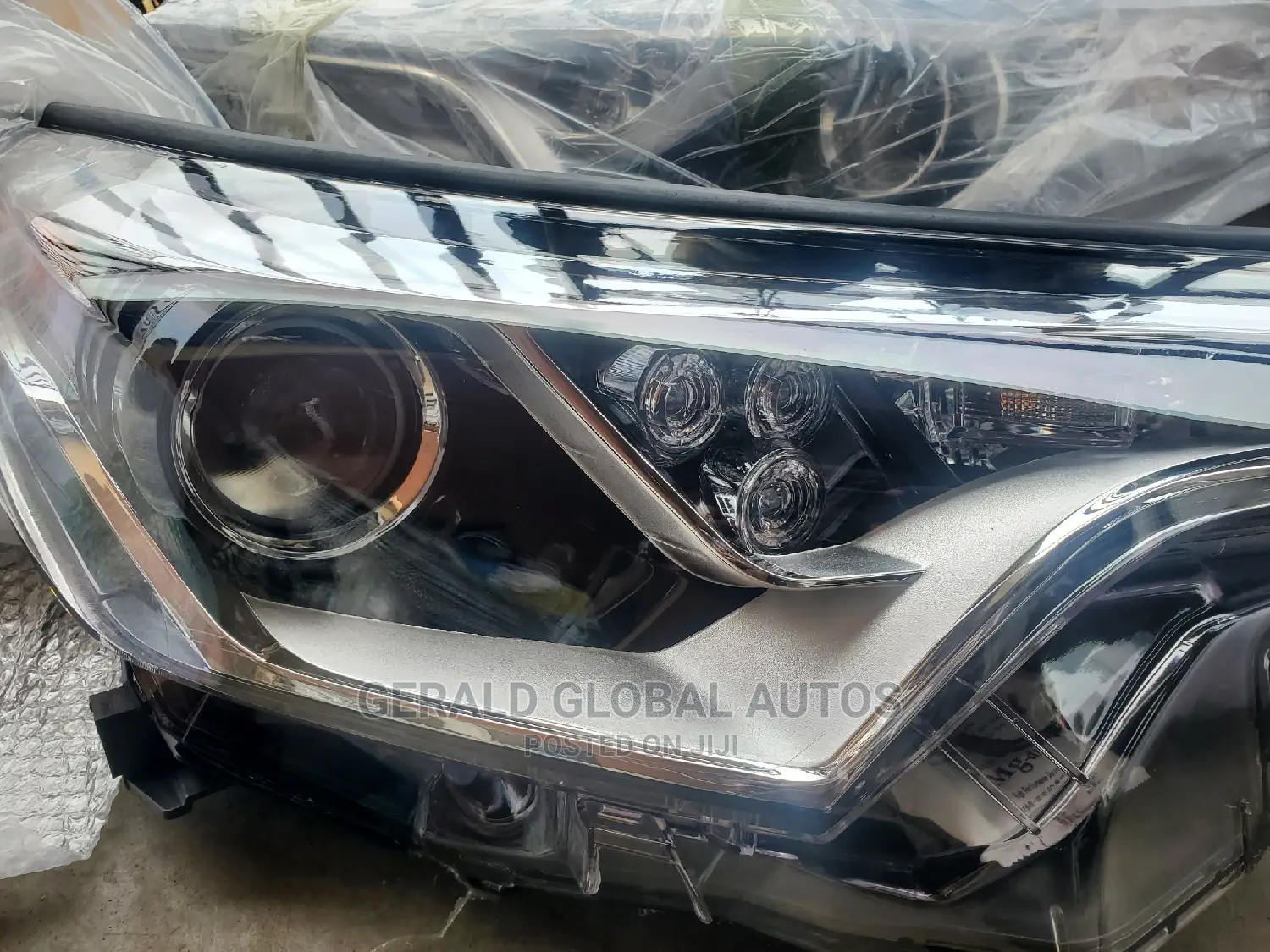 Head Lamp Toyota C-Hr 2018 - 2020