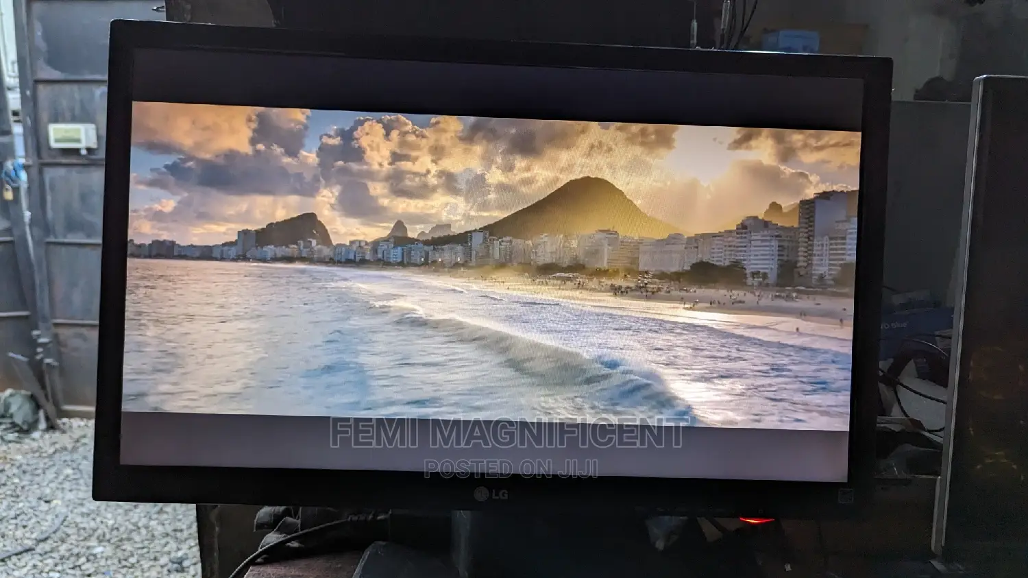 LG 27 Inches Sharp Full HD 1080P Monitor. Hdmi.