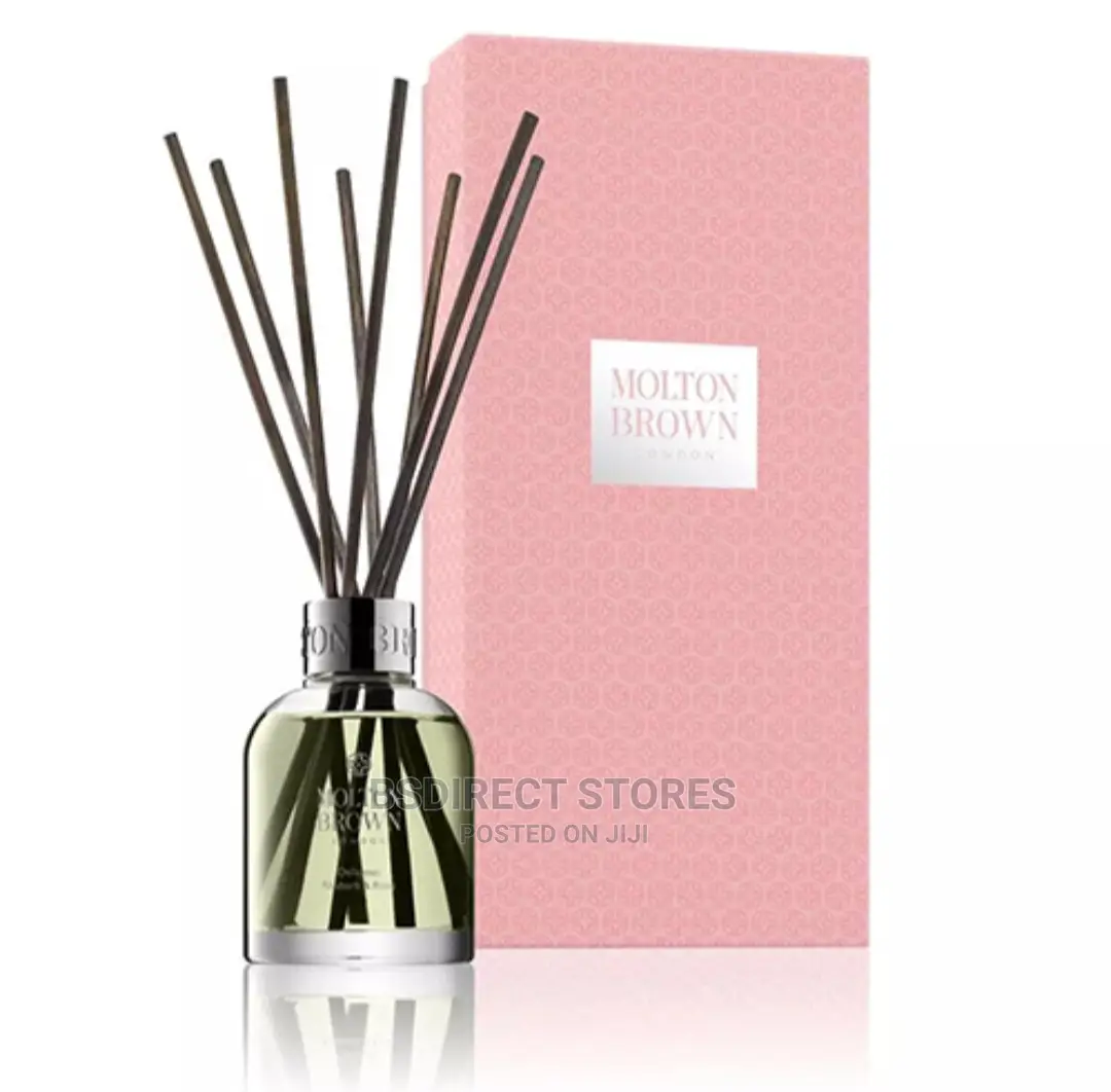 Molton Brown Reed Diffuser Delicious Rhubarb and Rose 150ml