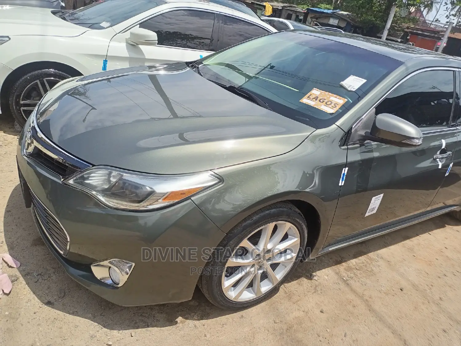 Toyota Avalon 2013 Green