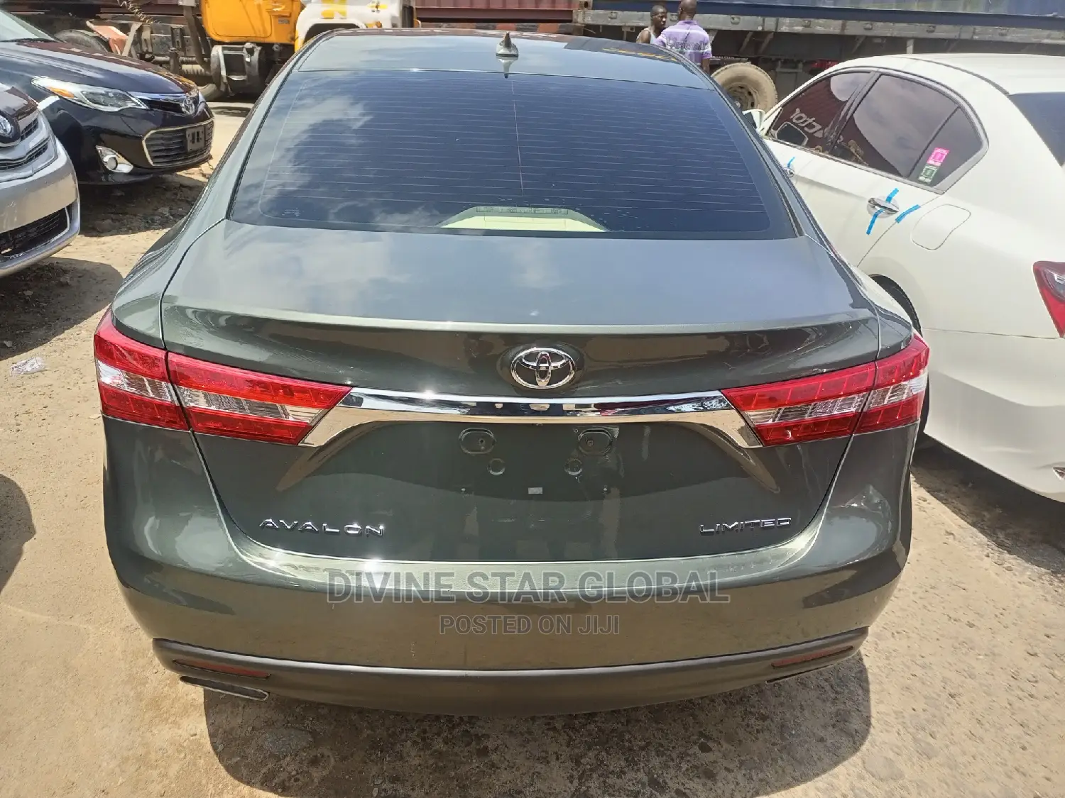 Toyota Avalon 2013 Green